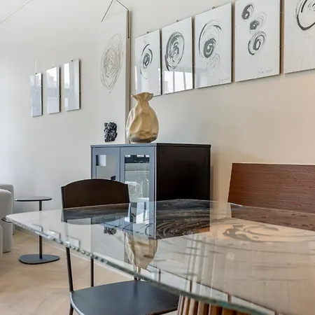 Vrijdagmarkt By Lit D'art Appartement